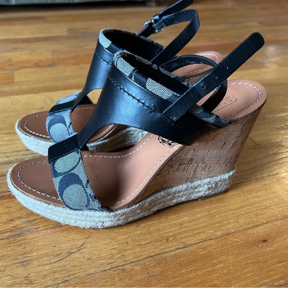 Coach Mendez Sandals Navy 8.5 - Picture 2 of 10